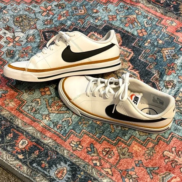 Nike Court Legacy W9/7Y. - Picture 1 of 9